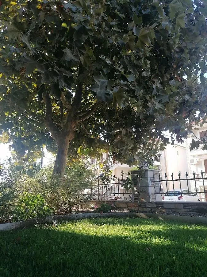 Holiday home Milka House Villa Nikiti