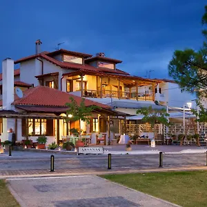 Traditional Arsanas Apartment